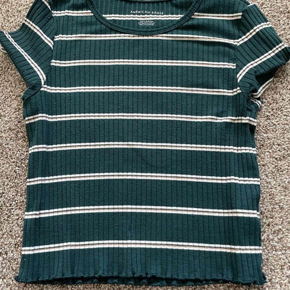 AE Ribbed Crop Top!!